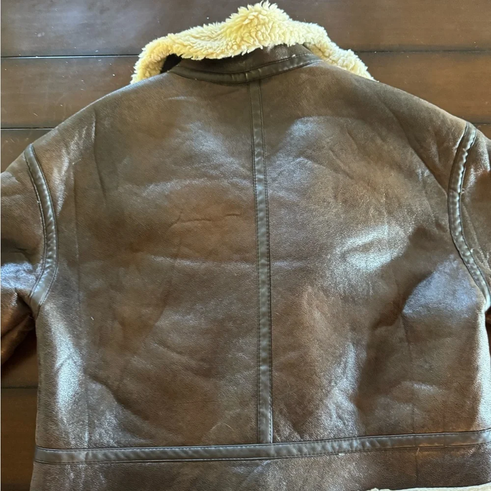 Brown Shearling Jacket with Cream Lining - Picture 5 of 5